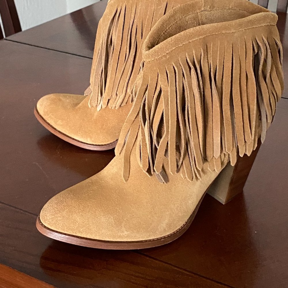 Frye IIana Fringe Short Boot - Picture 5 of 11